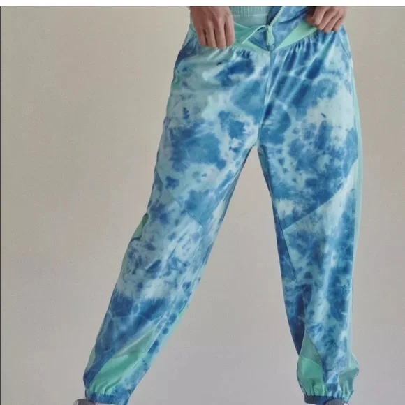 Free People Joggers Endless Sunshine Turquoise NWOT Large - Picture 3 of 12